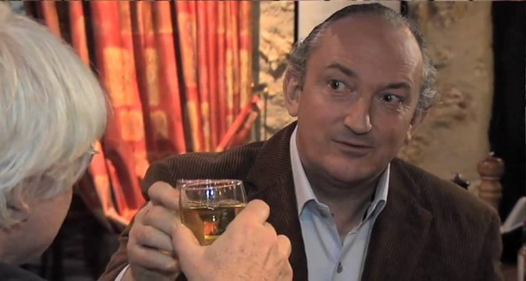 Pourquoi fait on ‘Tchin tchin’ ?