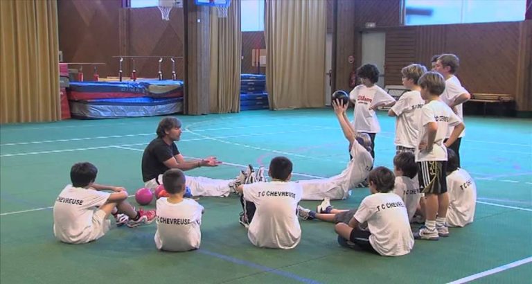 L’Actu – Le tennis-club de Chevreuse, dans la cour des grands