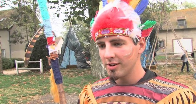 L’Actu – Cowboys et indiens réunis à la Bergerie Nationale