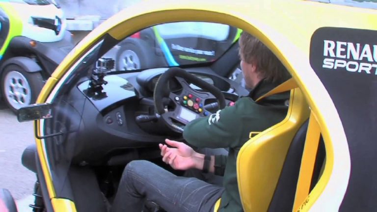 L’Actu – Charles Pic a testé la Twizy F1