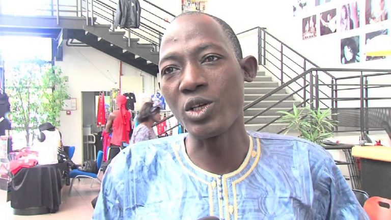 A Trappes, un débat autour de la culture du coton au Mali