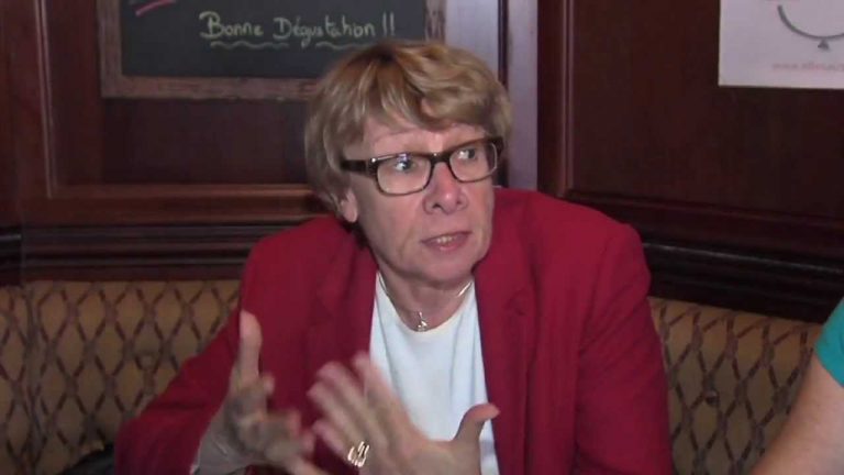 L’association Elles Aussi milite pour inciter les femmes à s’engager en politique