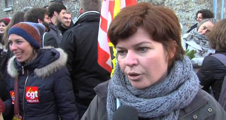 Manifestation contre les coupes budgétaires de l’UVSQ devant le rectorat