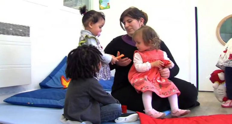 Trouver une place en crèche, en quelques clics…