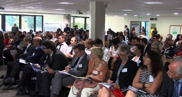 Quand les grands groupes draguent les PME et TPE