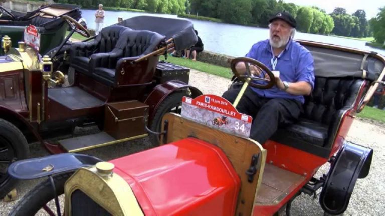 Le Paris-Rambouillet des voitures anciennes