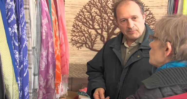 A Trappes, rencontre avec les bénévoles d’Artisans du Monde