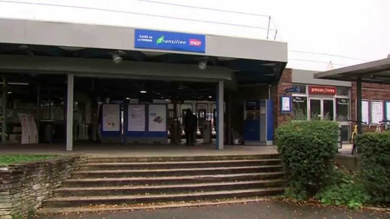 Transports : ligne renforcée entre La Verrière et la Défense