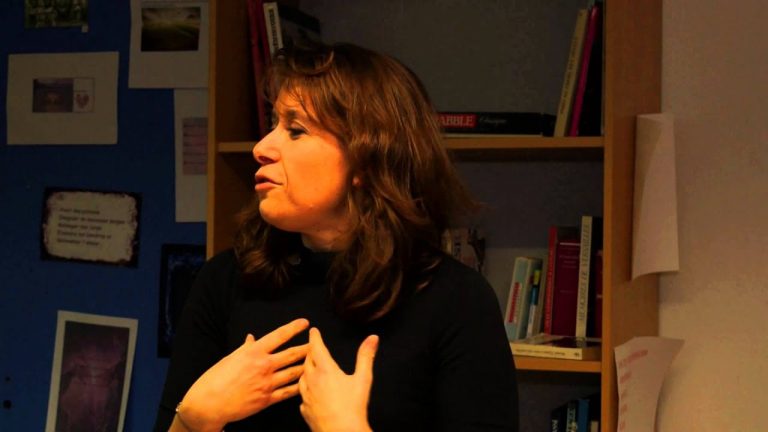 Métier : le rôle de formateur à l’école de la 2e chance à Trappes