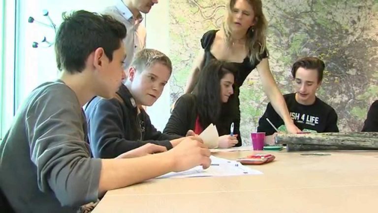 Le club Face aide les jeunes à découvrir le monde de l’entreprise