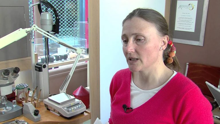 Découverte d’un métier : celui de gemmologue