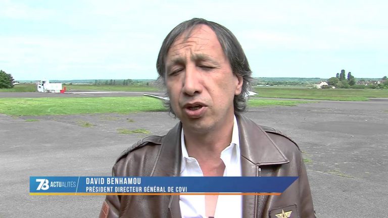 Aeroclub de Versailles : la patrouille de France pour les enfants hospitalisés