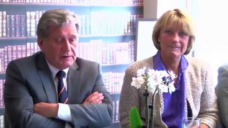 Régionales : le FN en campagne à Versailles