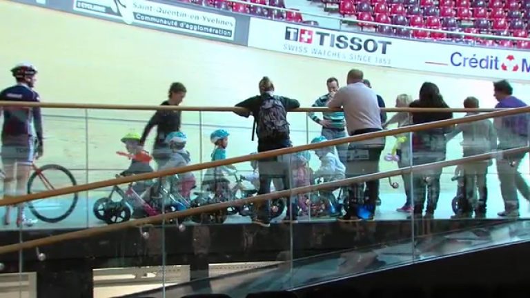 Vélodrome : le Père Noël en escale