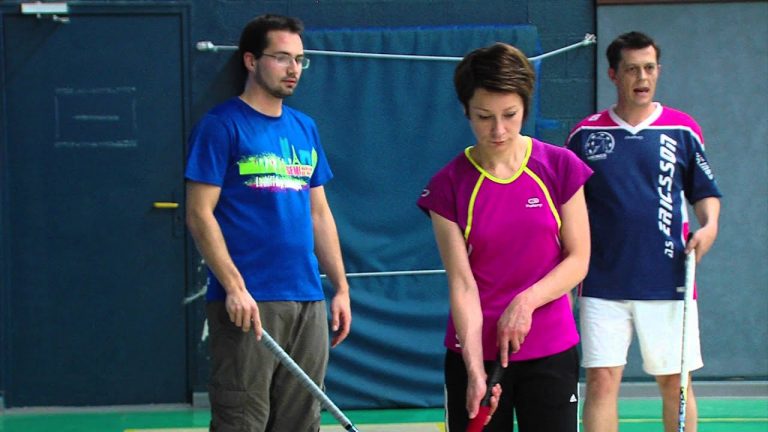Sport : découverte du ‘Floorball’