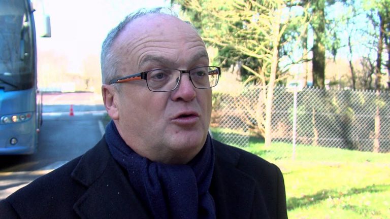 Transports : les élus parcourent la futur ligne 18