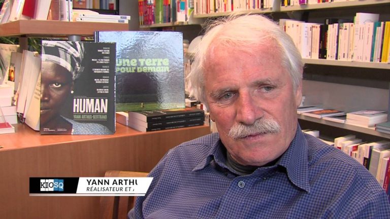 ‘Human’ : dédicace de Yann-Arthus Bertrand au Pavé du Canal