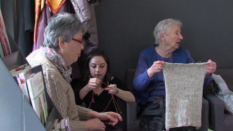 Loisirs : le tricot revient à la mode