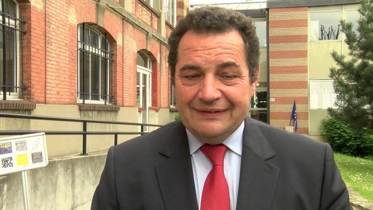 Semaine de l&rsquo;Europe : Jean-Frédéric Poisson en conférence dans un lycée Versaillais