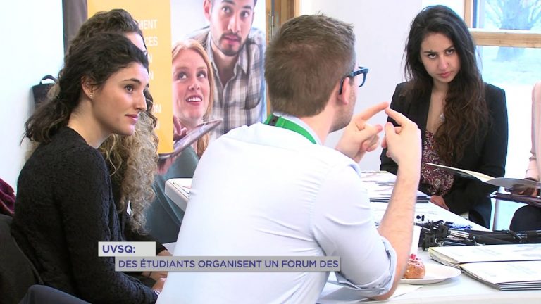 UVSQ : des étudiants organisent un forum des métiers