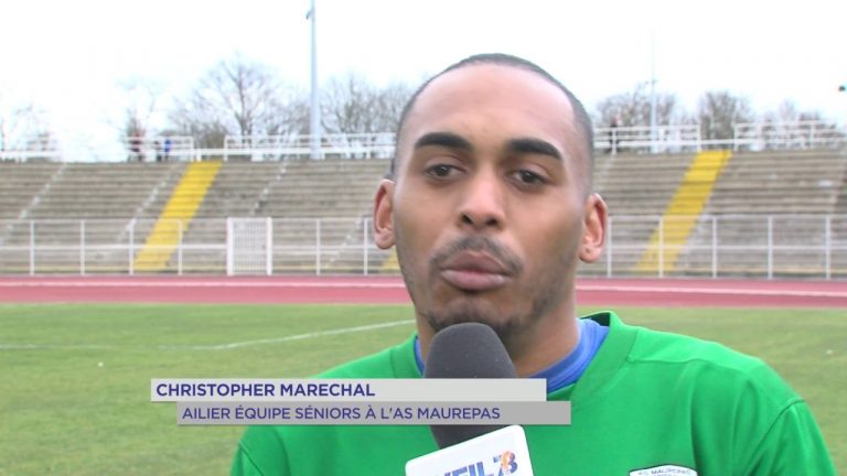 Football : balle au centre pour Maurepas et Versailles