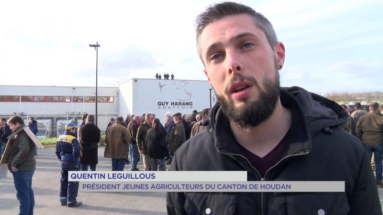 Houdan : double rassemblement devant l’abattoir