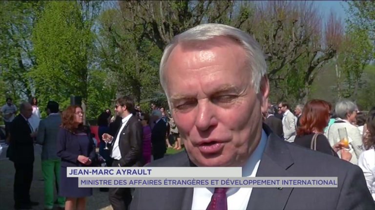 Visite : Jean-Marc Ayrault reçoit une délégation mexicaine dans les Yvelines