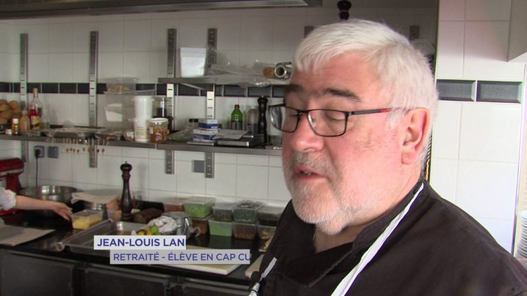 Portrait : un retraité sur les bancs de l&rsquo;école