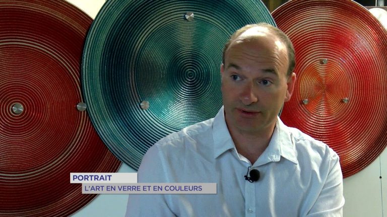 Portrait : l’art en verre et en couleurs