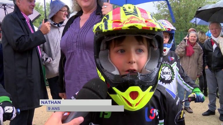 Les Clayes-sous-Bois : inauguration du parc J. Carillon