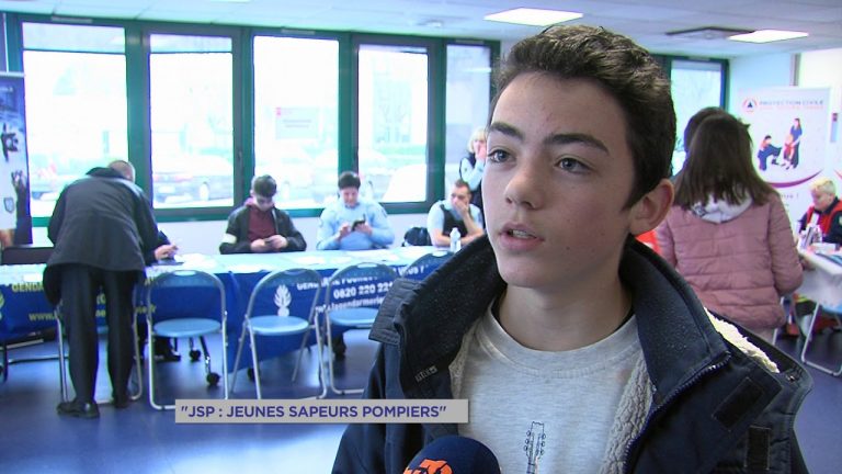 SQY : une grande journée de l’uniforme à la cité des métiers