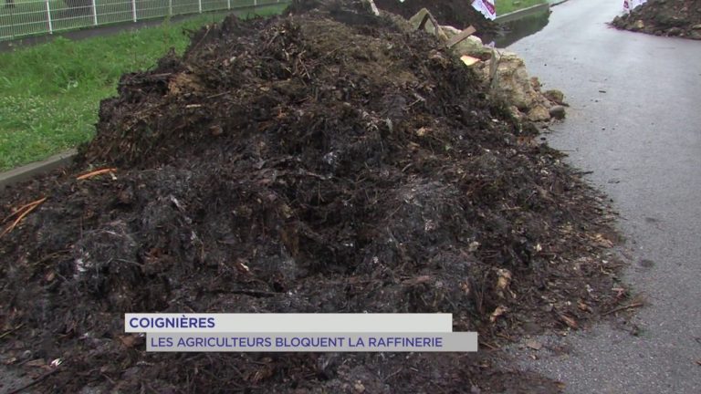 Coignières : les agriculteurs bloquent la raffinerie
