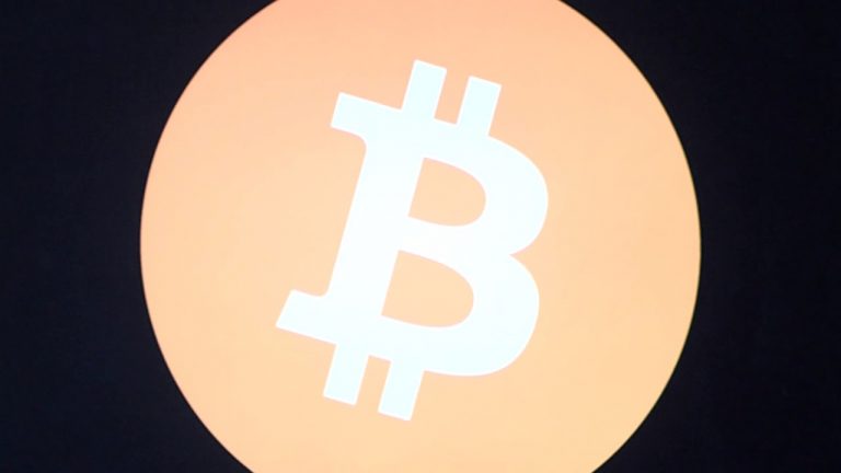 Versailles : le Bitcoin a son comptoir