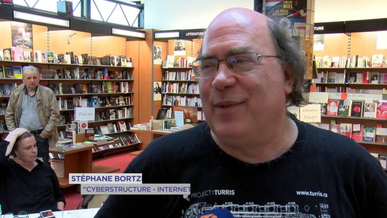 Yvelines | Montigny-le-Bretonneux : Lisez local au Pavé du Canal