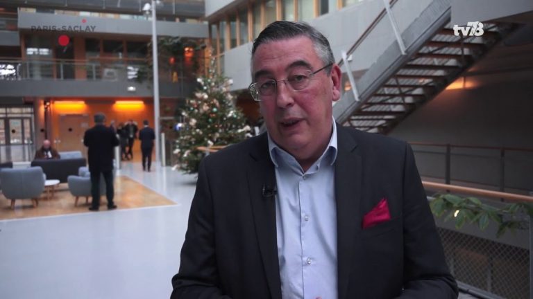 Paris-Saclay | Signature du contrat stratégique de la filière  » Infrastructures numériques « 