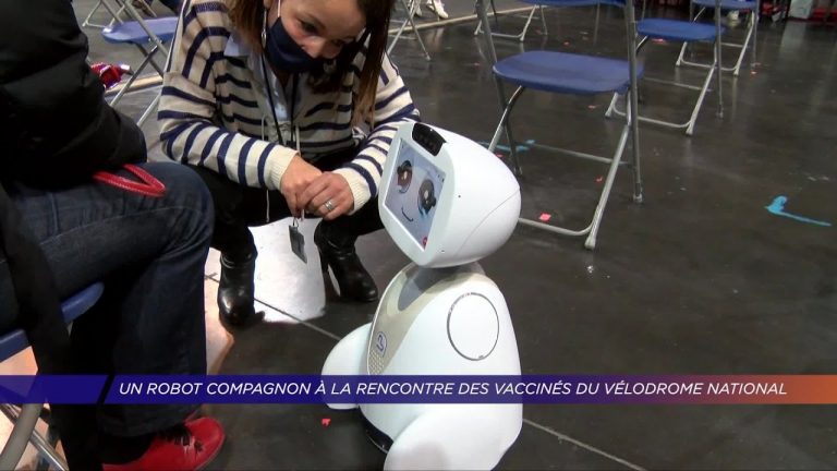 Yvelines | Un robot compagnon à la rencontre des vaccinés du vélodrome national