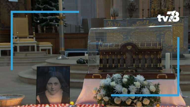 Les fidèles ont pu vénérer Sainte Thérèse pendant trois jours à Versailles